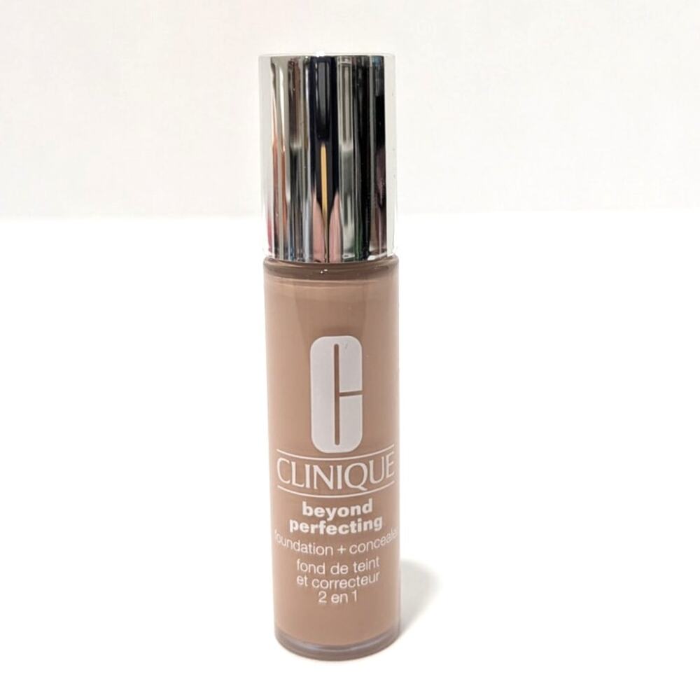 Clinique Beyond Perfecting Foundation + Concealer 06 Ivory READ .17 fl oz
